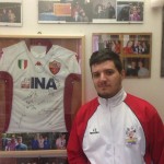 Il team manager Gabriele ( solocalcio ) Torrisi nella sede Sport Enjoy Project image-35385