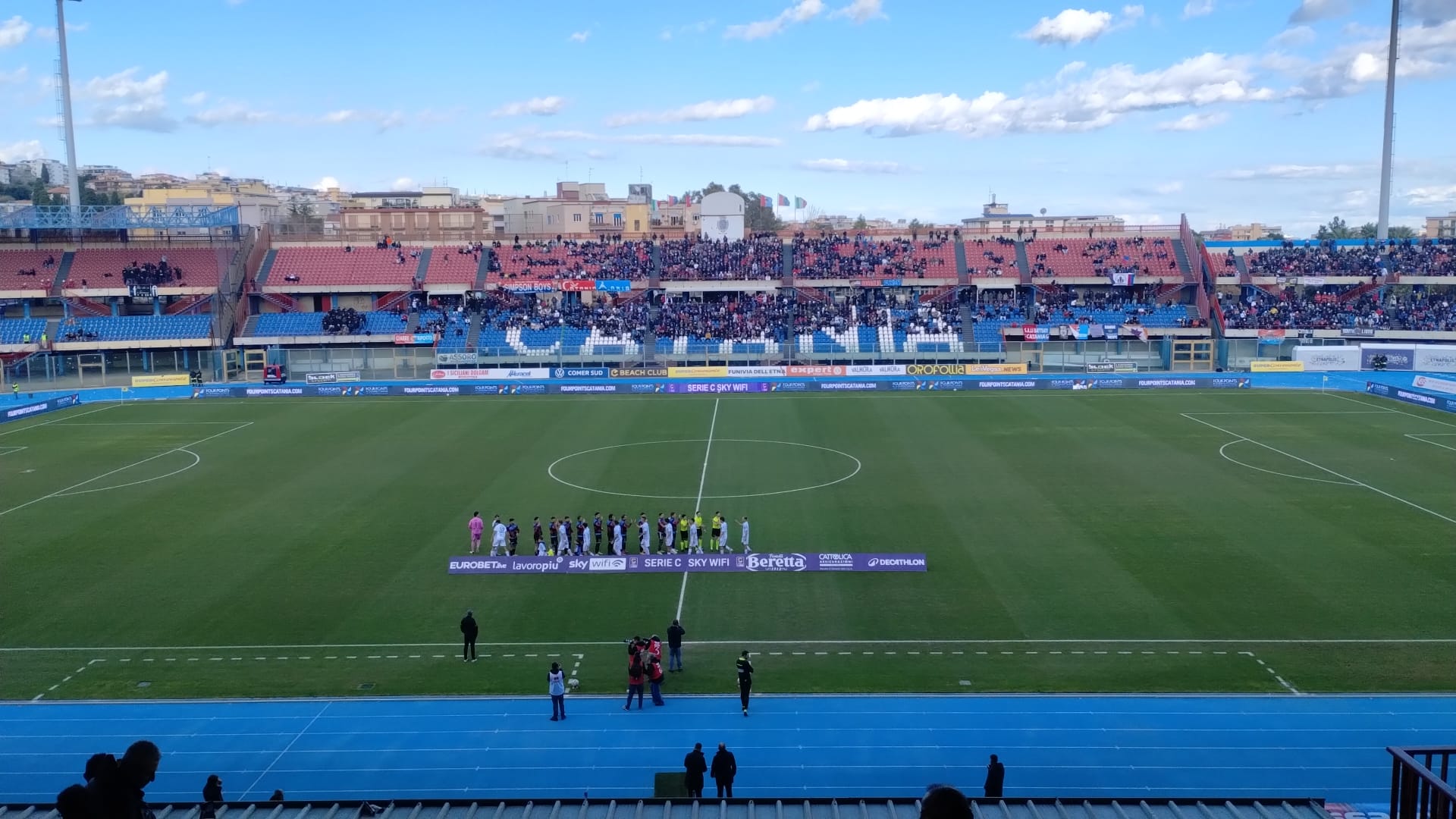 Catania – Latina 1 – 0 :falli, sudore e rabbia, ma è vittoria. image-44225